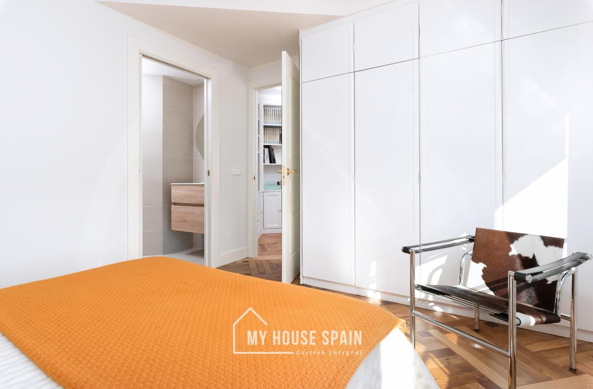 Myhousespain - Centrico Piso Junto A La Playa Gijón Eksteriør bilde